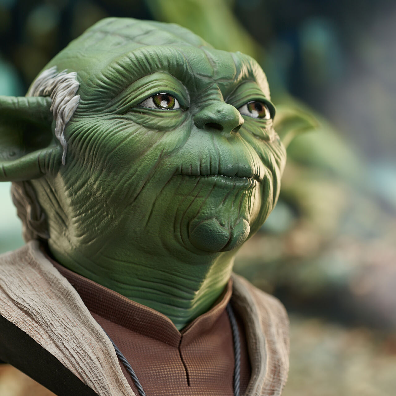 PRE-ORDER Star Wars: Return of the Jedi Legends in 3D Bust - Yoda 1/2