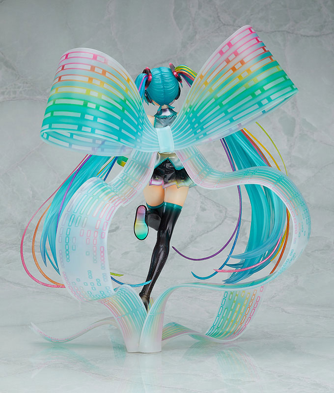 IN-STOCK Good Smile Company - Vocaloid - Miku Hatsune: 10th Anniversary Ver. 1/7