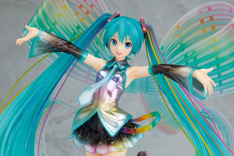 IN-STOCK Good Smile Company - Vocaloid - Miku Hatsune: 10th Anniversary Ver. 1/7