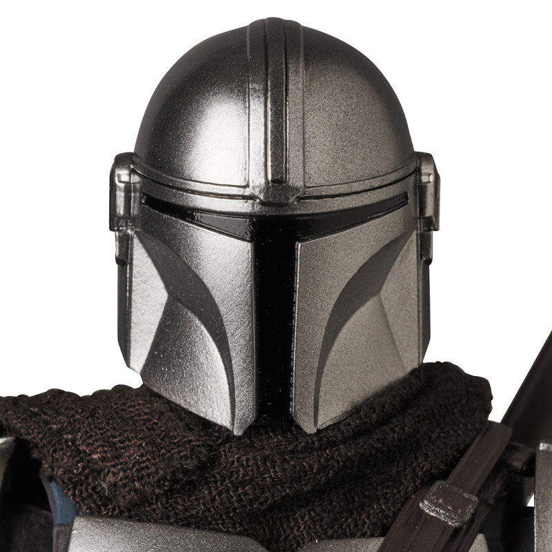 PRE-ORDER MAFEX No.129 - Star Wars: The Mandalorian - The Mandalorian [2nd Release]