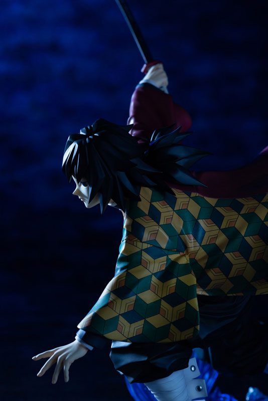 IN-STOCK Kotobukiya - ARTFX J - Demon Slayer: Kimetsu no Yaiba - Giyu Tomioka 1/8 [EXCLUSIVE]