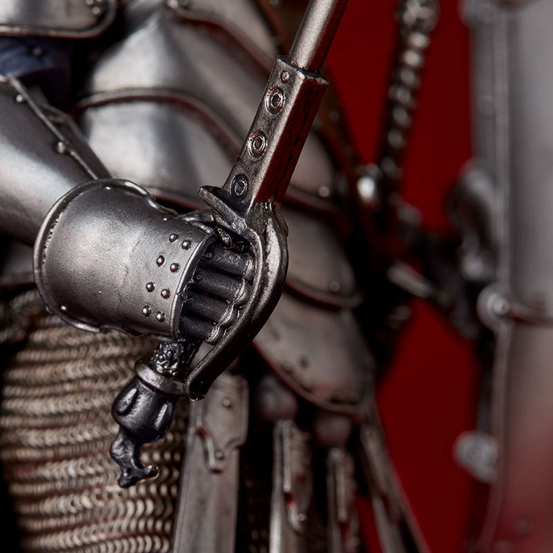 PRE-ORDER Revoltech - Nausicaa of the Valley of the Wind - Torumekian Armored Trooper: Kushana's Bodyguard Ver.