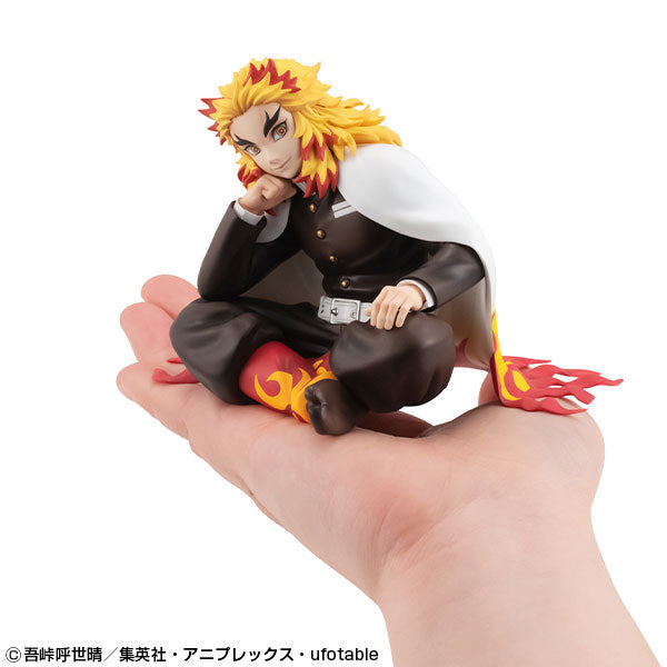 PRE-ORDER G.E.M - Demon Slayer: Kimetsu no Yaiba - Palm Size Rengoku-san