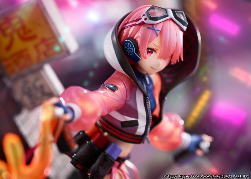 PRE-ORDER Re:ZERO − Starting Life in Another World - Ram: Neon City Ver. 1/7
