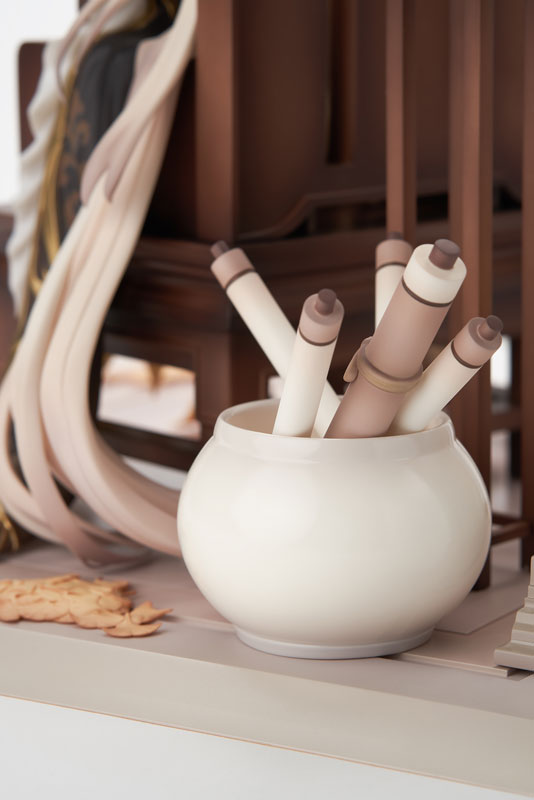 IN-STOCK MiHoYo - Genshin Impact - Ningguang: Gold Leaf and Pearly Jade Ver. 1/7