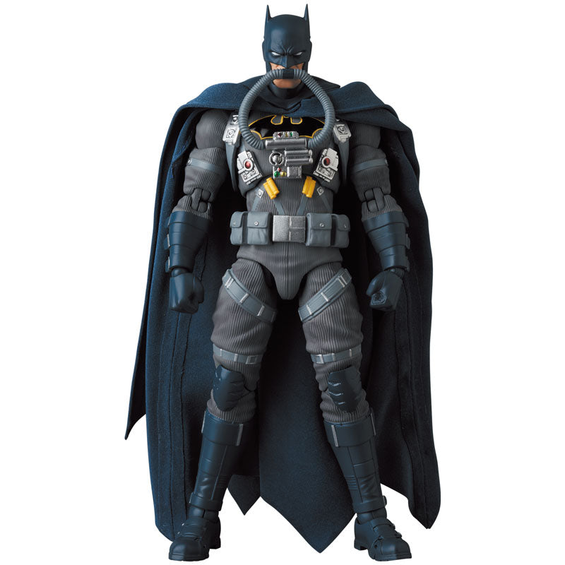 PRE-ORDER MAFEX No.166 - Batman Hush - Stealth Jumper Batman