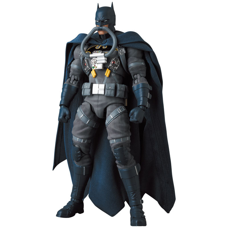 PRE-ORDER MAFEX No.166 - Batman Hush - Stealth Jumper Batman