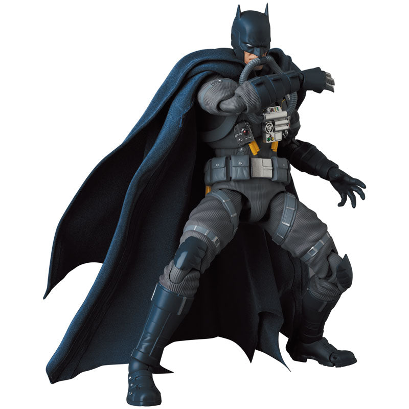 PRE-ORDER MAFEX No.166 - Batman Hush - Stealth Jumper Batman