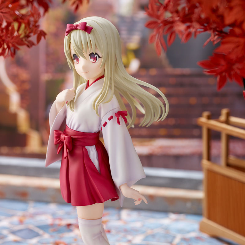 PRE-ORDER Prisma*Phantasm - Illyasviel Von Einzbern