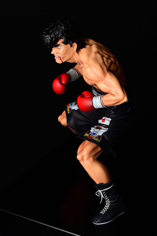 PRE-ORDER Hajime no Ippo - Mamoru Takamura: Fighting Pose Damaged Ver.