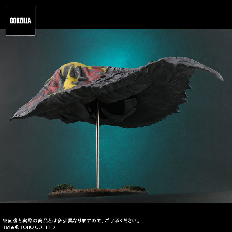 PRE-ORDER Toho 30cm Series Favorite Sculptures Line - Godzilla vs. Hedorah - Hedorah: Flying Form