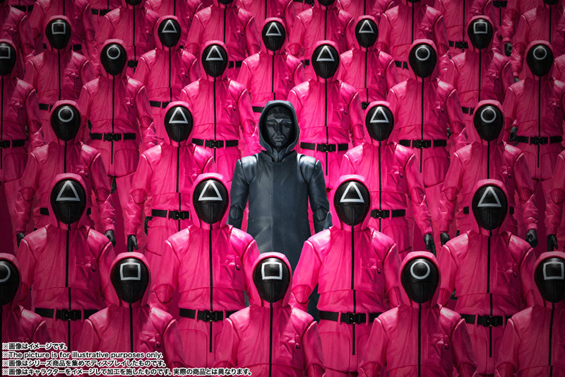 PRE-ORDER S.H.Figuarts - Squid Game - Masked Worker/Masked Manager