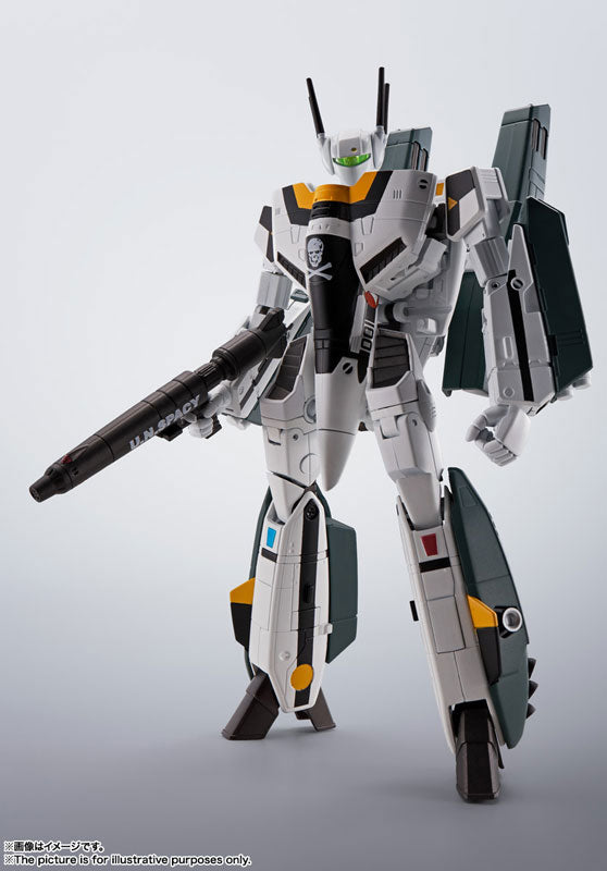 PRE-ORDER HI-METAL R - The Super Dimension Fortress Macross - VF-1S Super Valkyrie (Hikaru Ichijou's Custom)