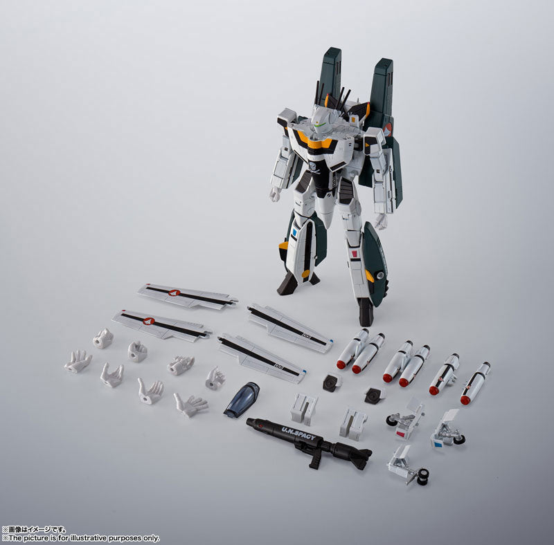 PRE-ORDER HI-METAL R - The Super Dimension Fortress Macross - VF-1S Super Valkyrie (Hikaru Ichijou's Custom)