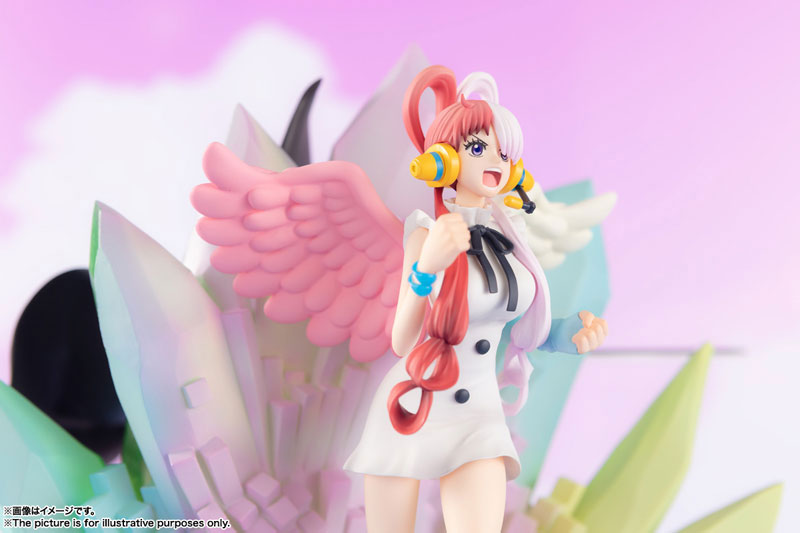 PRE-ORDER Figuarts ZERO Chou Gekisen - One Piece Film RED - Shanks & Uta: One Piece Film RED Ver.