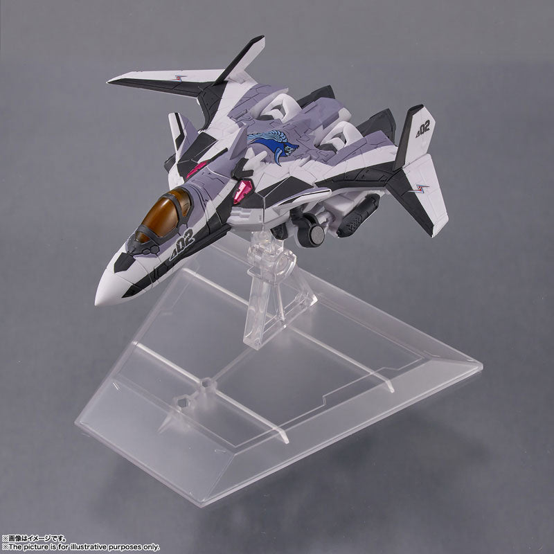 PRE-ORDER TINY SESSION - Macross Delta - VF-31J Siegfried (Messer Ihlefeld Custom) with Kaname Buccaneer