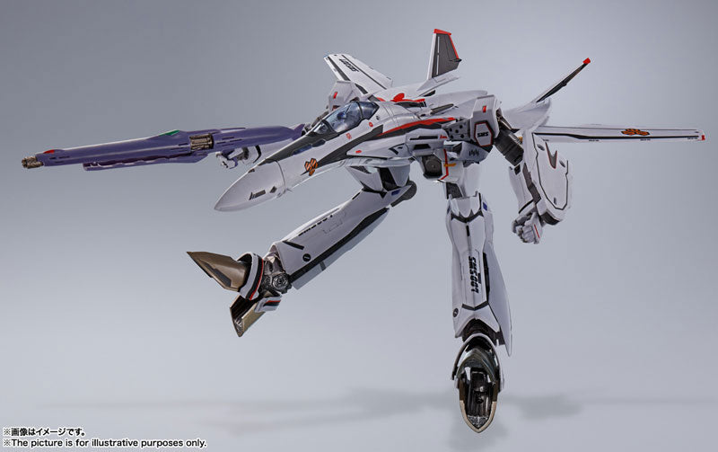 PRE-ORDER DX Chogokin - Macross Frontier - VF-25F Super Messiah Valkyrie (Alto Saotome Custom) Revival Ver.