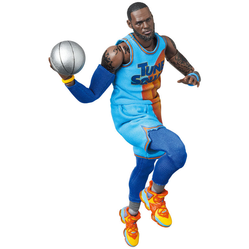 PRE-ORDER MAFEX No.197 - SPACE JAM: A NEW LEGACY - Lebron James