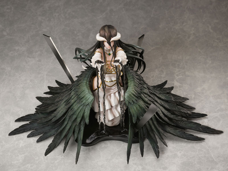 PRE-ORDER Overlord - Albedo: White Dress 1/7