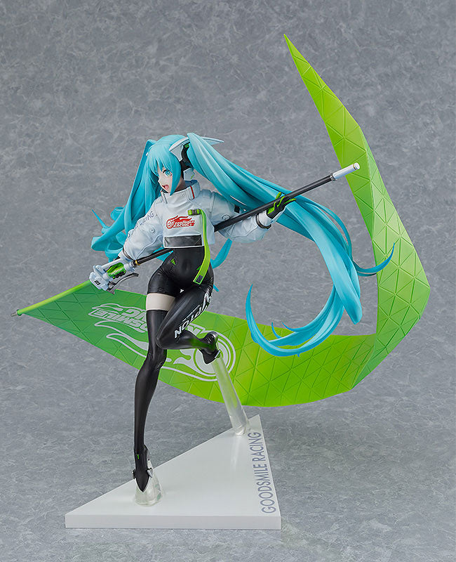 PRE-ORDER Hatsune Miku GT Project - Racing Miku: 2022 Ver. 1/7