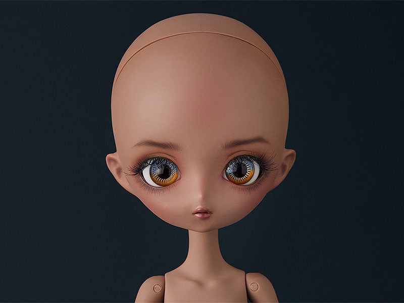 PRE-ORDER Harmonia bloom - Seasonal Doll Gabriela