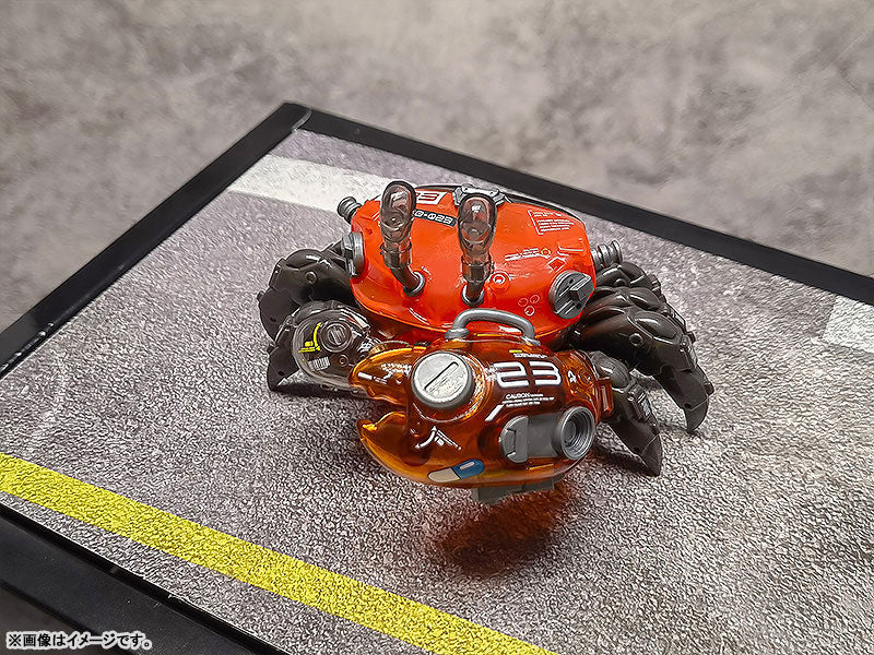 PRE-ORDER AQUACULTURE TANK 008: Fiddler Crab (Silver Red)