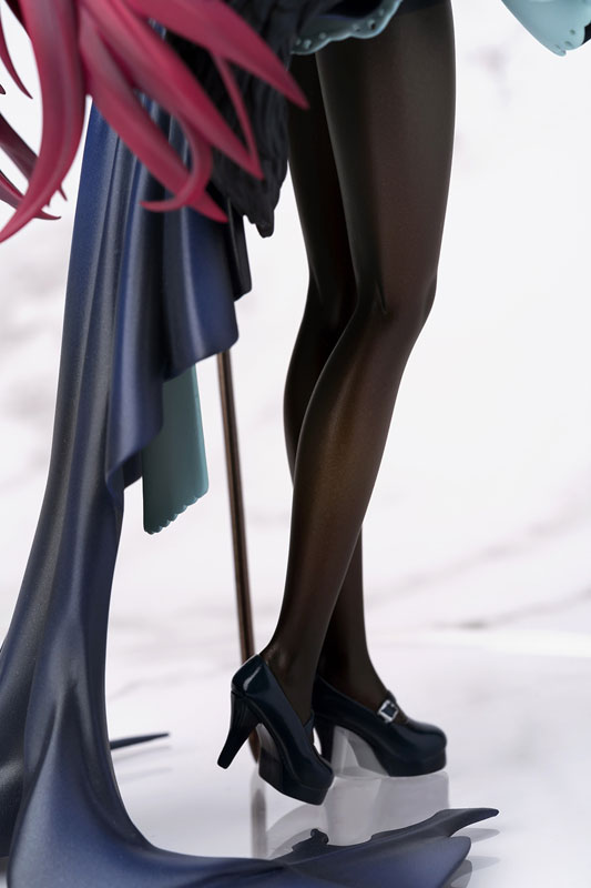 PRE-ORDER Cat Eye Girl illustration by Freng 1/7