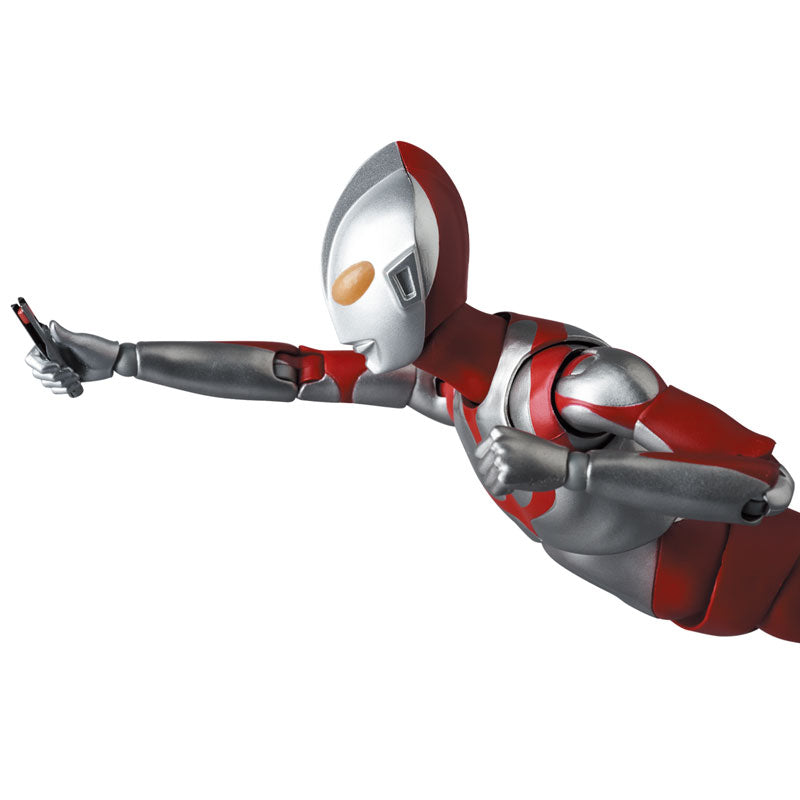PRE-ORDER MAFEX No.207 - Shin Ultraman - Ultraman: DX Ver.