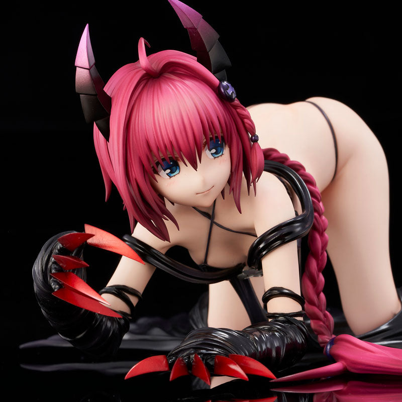 PRE-ORDER To Love-Ru Darkness - Mea Kurosaki: Darkness Ver. 1/6 [2nd Release]