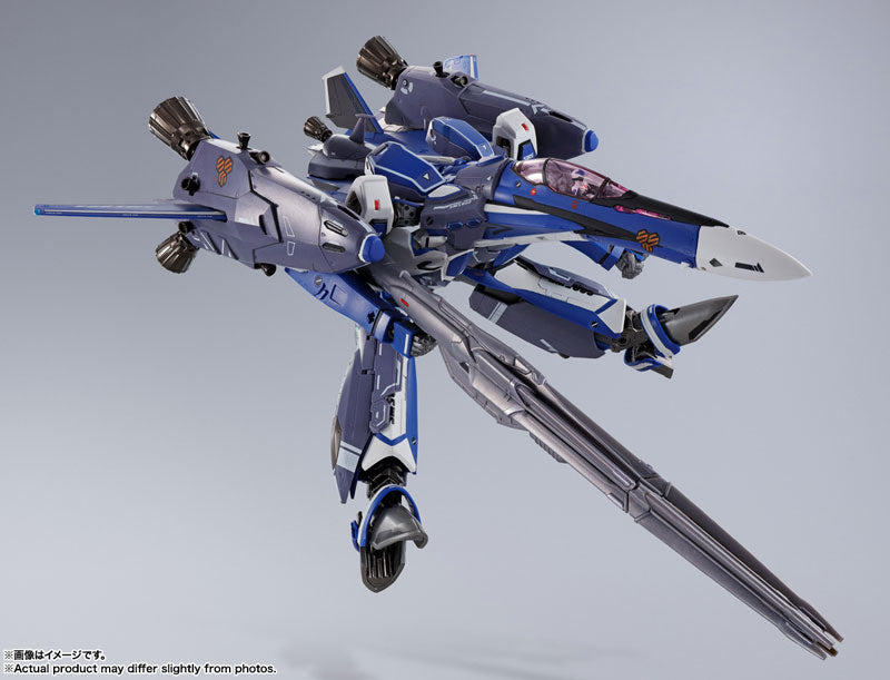 PRE-ORDER DX Chogokin - Macross Frontier - VF-25G Super Messiah Valkyrie (Michael Blanc Unit) Revival Ver.