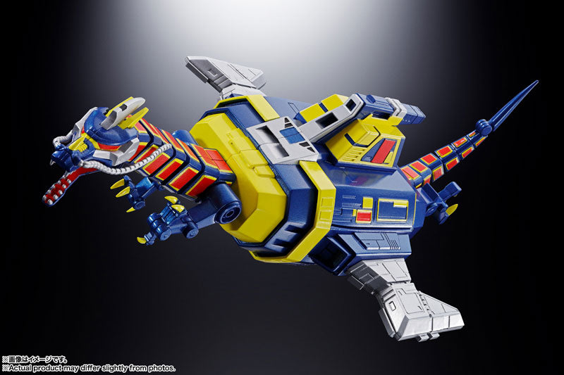 PRE-ORDER Soul of Chogokin GX-106 - Space Sheriff Gavan - Electronic Starbeast Dol & Giran Saucer