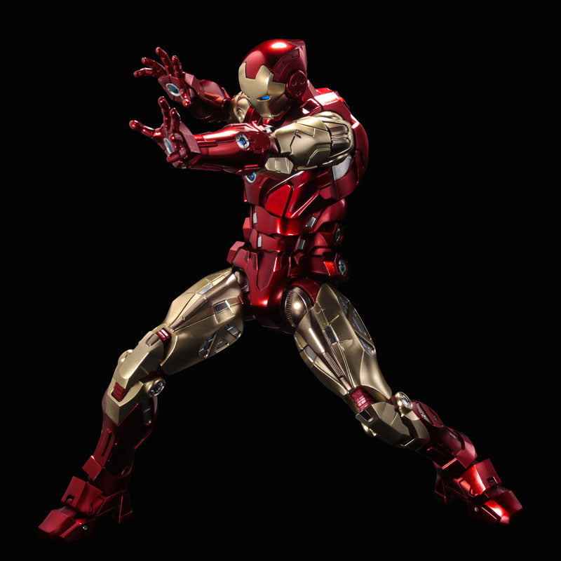PRE-ORDER Fighting Armor - Iron Man