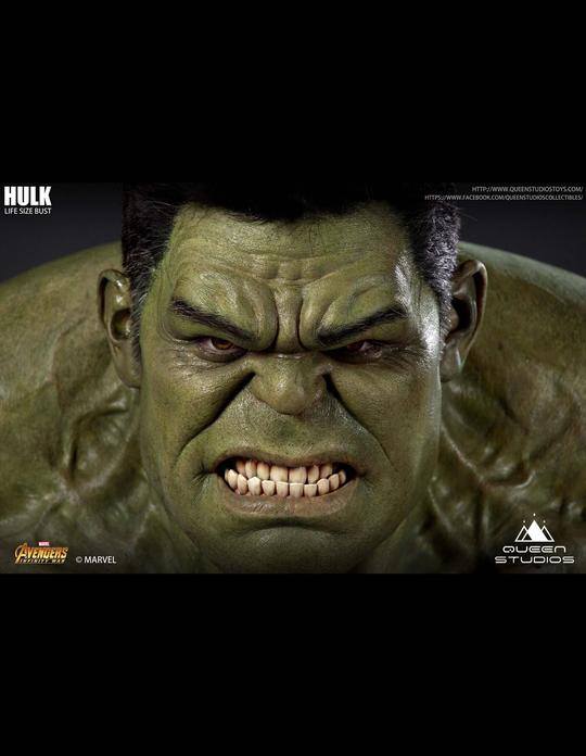 PRE-ORDER Avengers: Infinity War - Hulk Bust 1/1