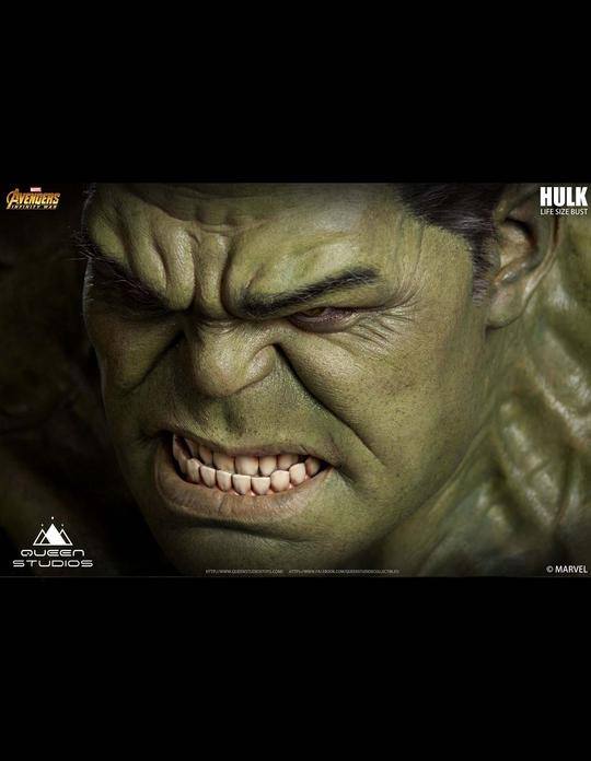 PRE-ORDER Avengers: Infinity War - Hulk Bust 1/1