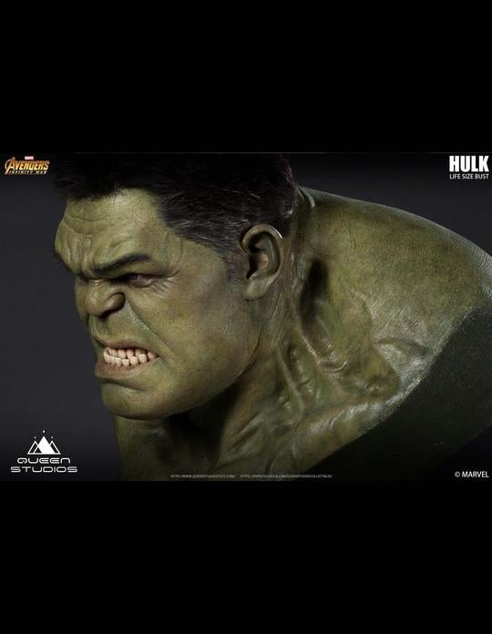 PRE-ORDER Avengers: Infinity War - Hulk Bust 1/1