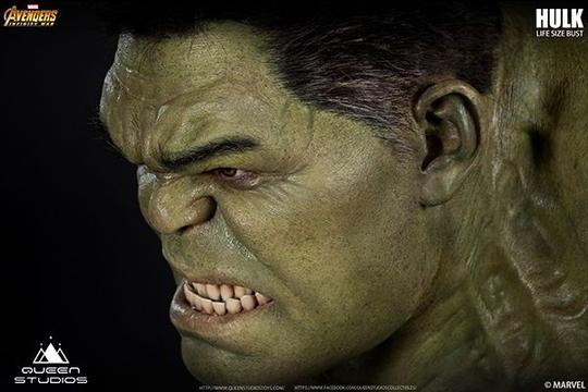 PRE-ORDER Avengers: Infinity War - Hulk Bust 1/1