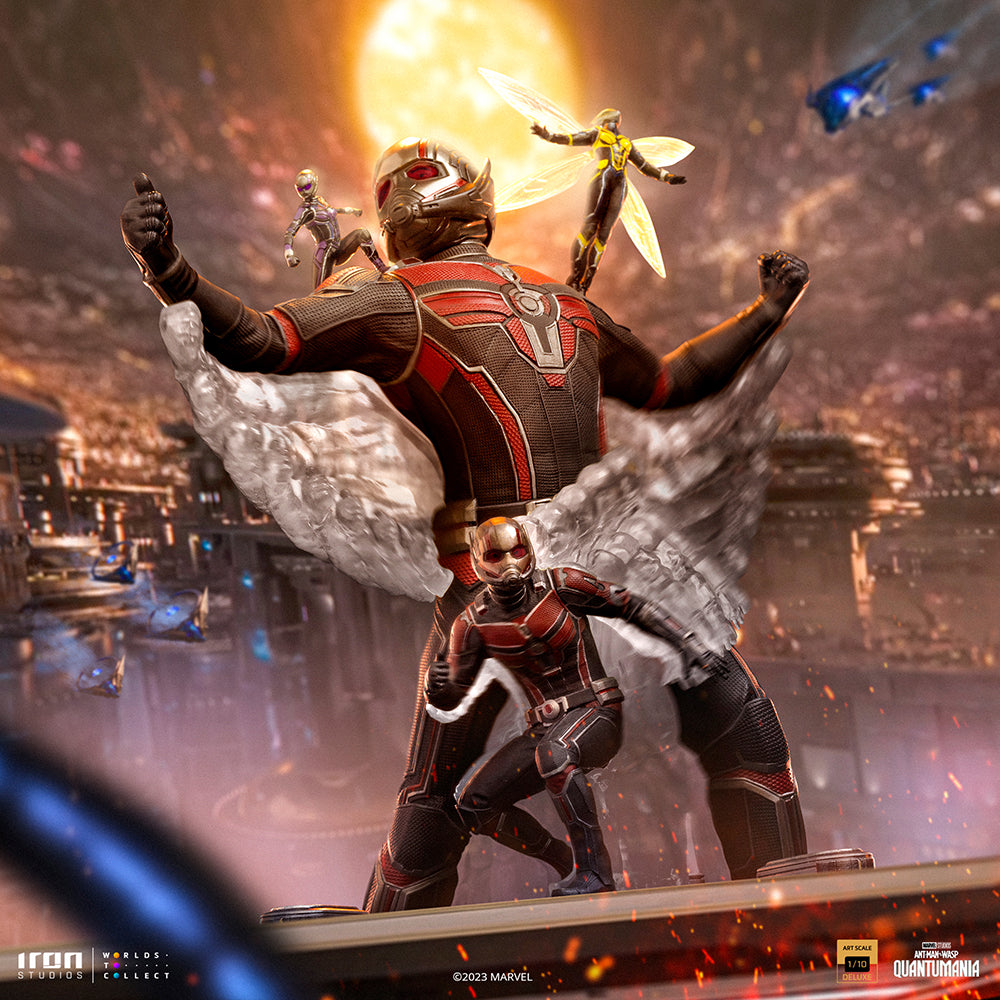 PRE-ORDER Ant-Man and the Wasp: Quantumania -  Ant-Man and The Wasp Deluxe Art Scale 1/10