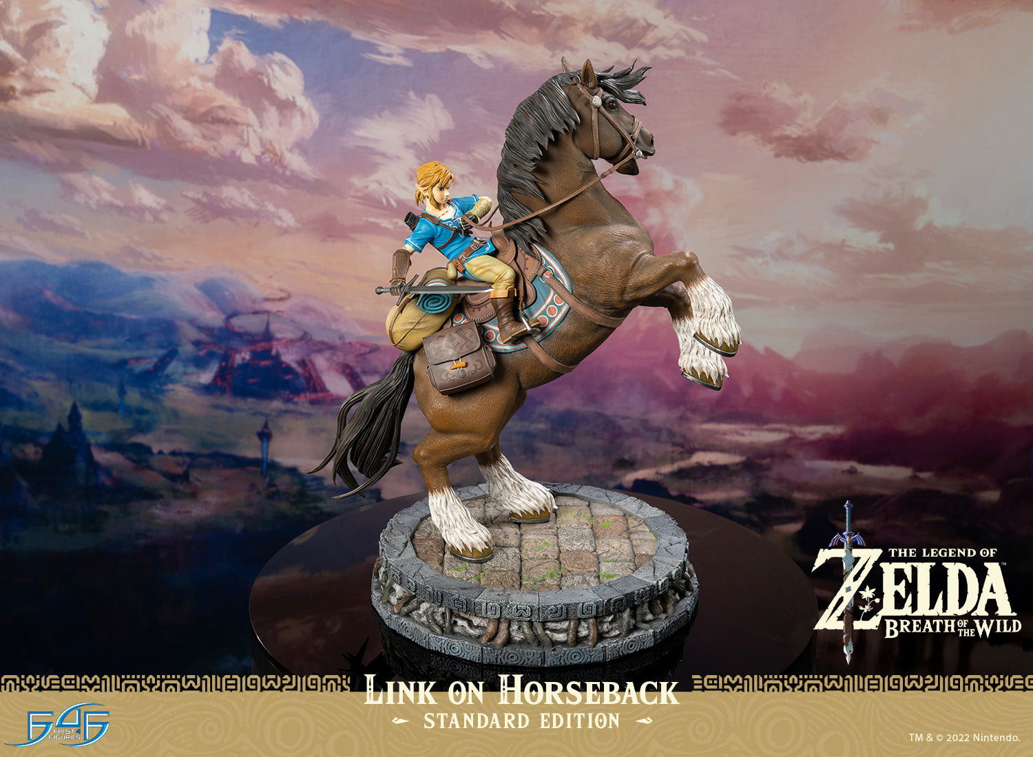 PRE-ORDER The Legend of Zelda: Breath of the Wild - Link on Horseback: Standard Edition