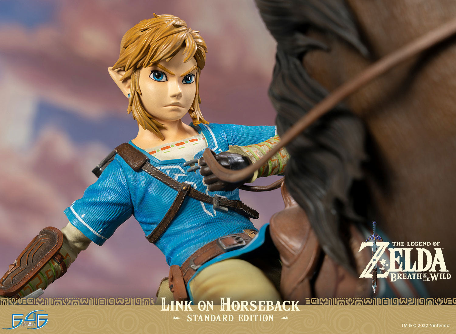 PRE-ORDER The Legend of Zelda: Breath of the Wild - Link on Horseback: Standard Edition