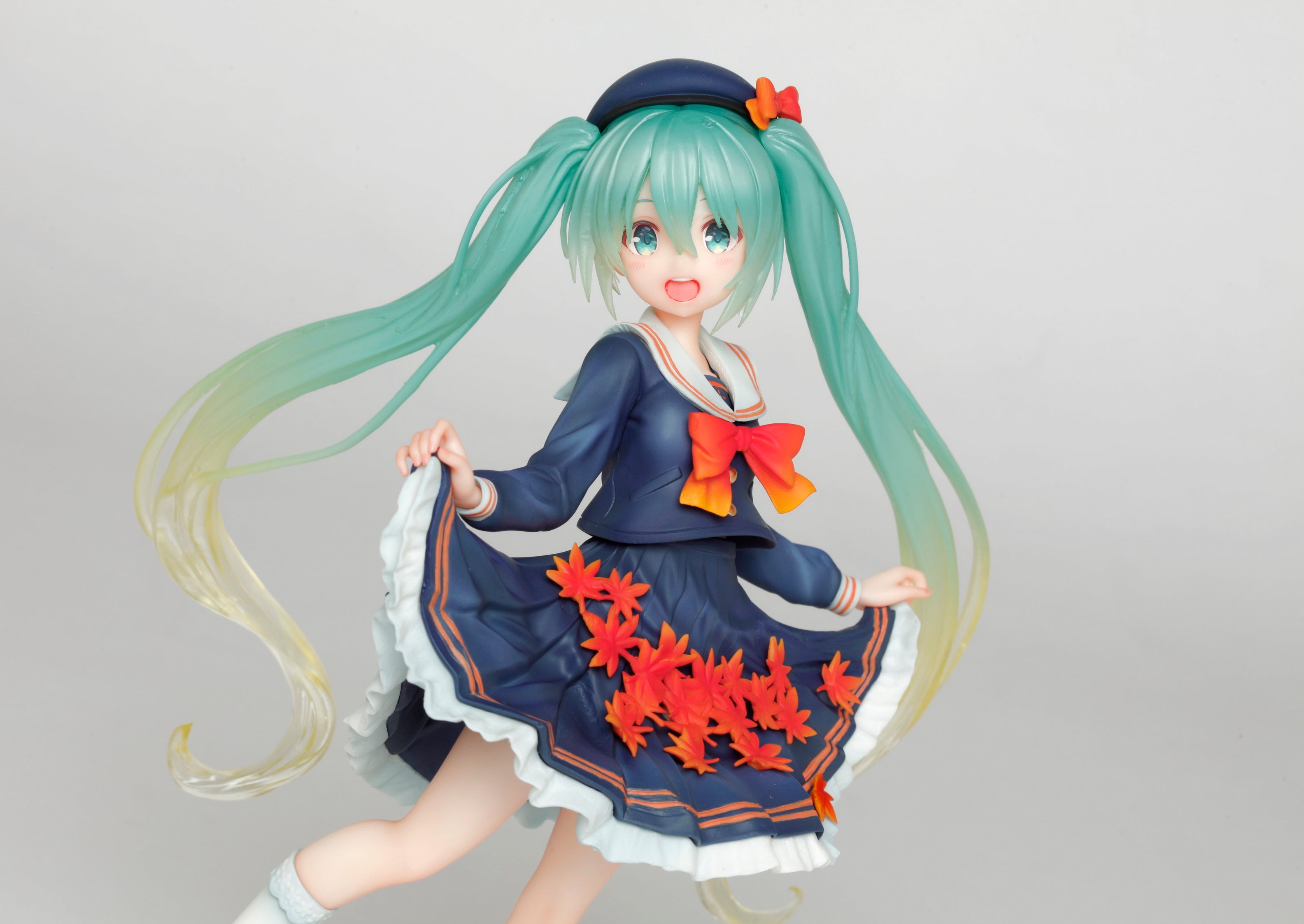 PRE-ORDER Vocaloid Figure - Hatsune Miku: 3rd Season: Autumn Ver. [2022-10 Release]