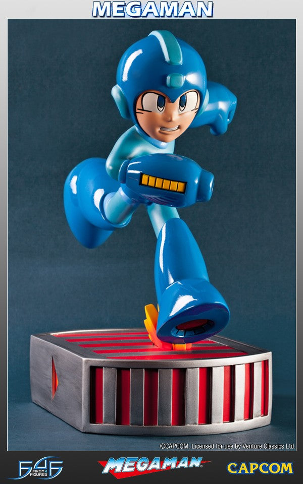 PRE-ORDER Mega Man - Running Mega Man