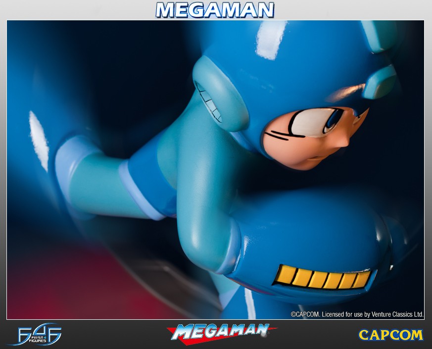 PRE-ORDER Mega Man - Running Mega Man