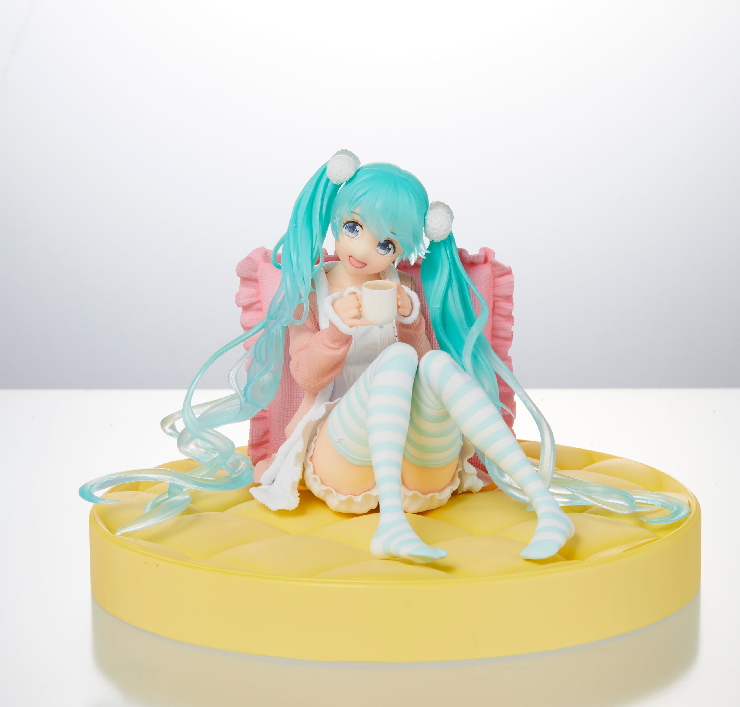 PRE-ORDER Vocaloid - Hatsune Miku: Original Casual Wear Ver.