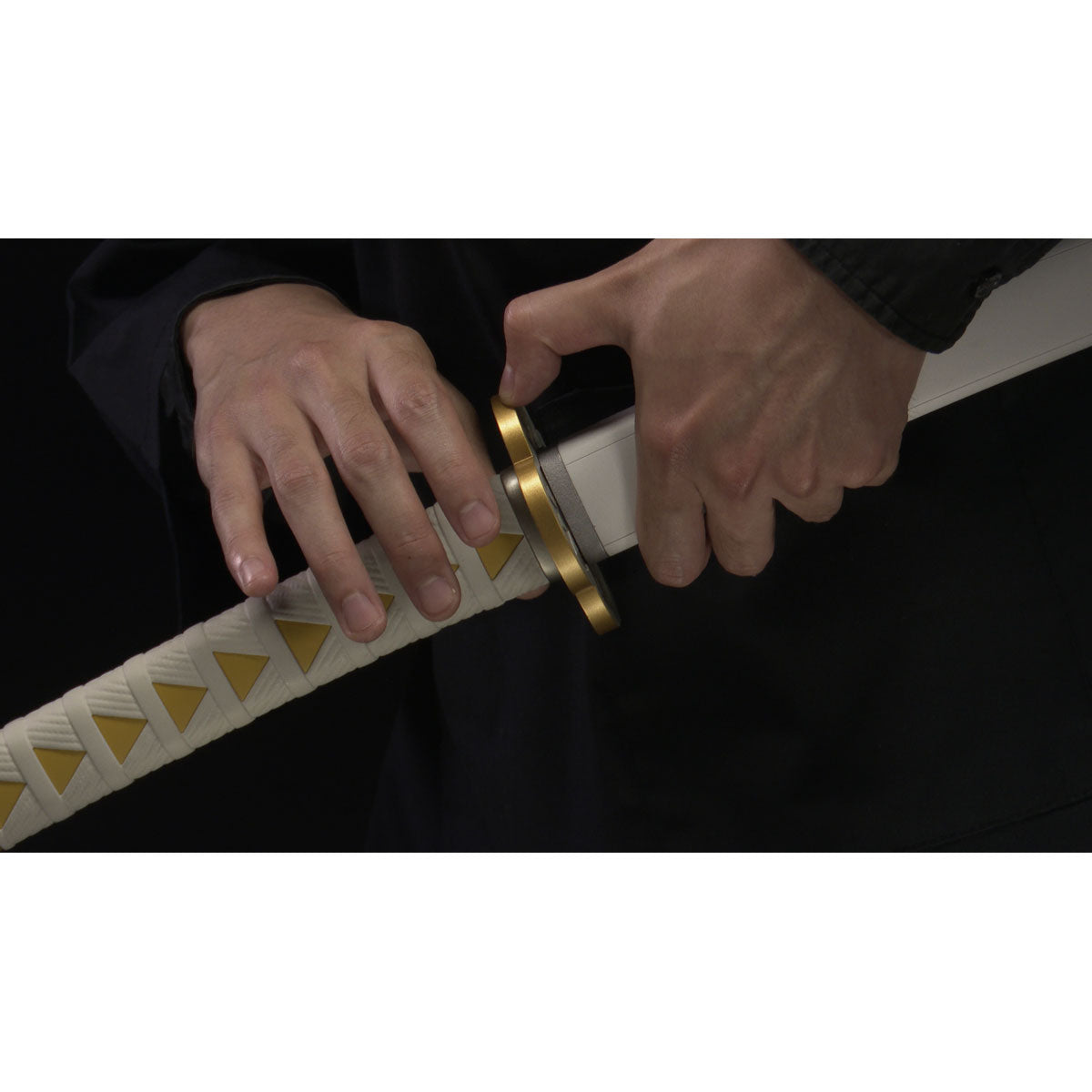 PRE-ORDER PROPLICA - Demon Slayer: Kimetsu no Yaiba - Nichirin Blade (Zenitsu Agatsuma) [EXCLUSIVE]