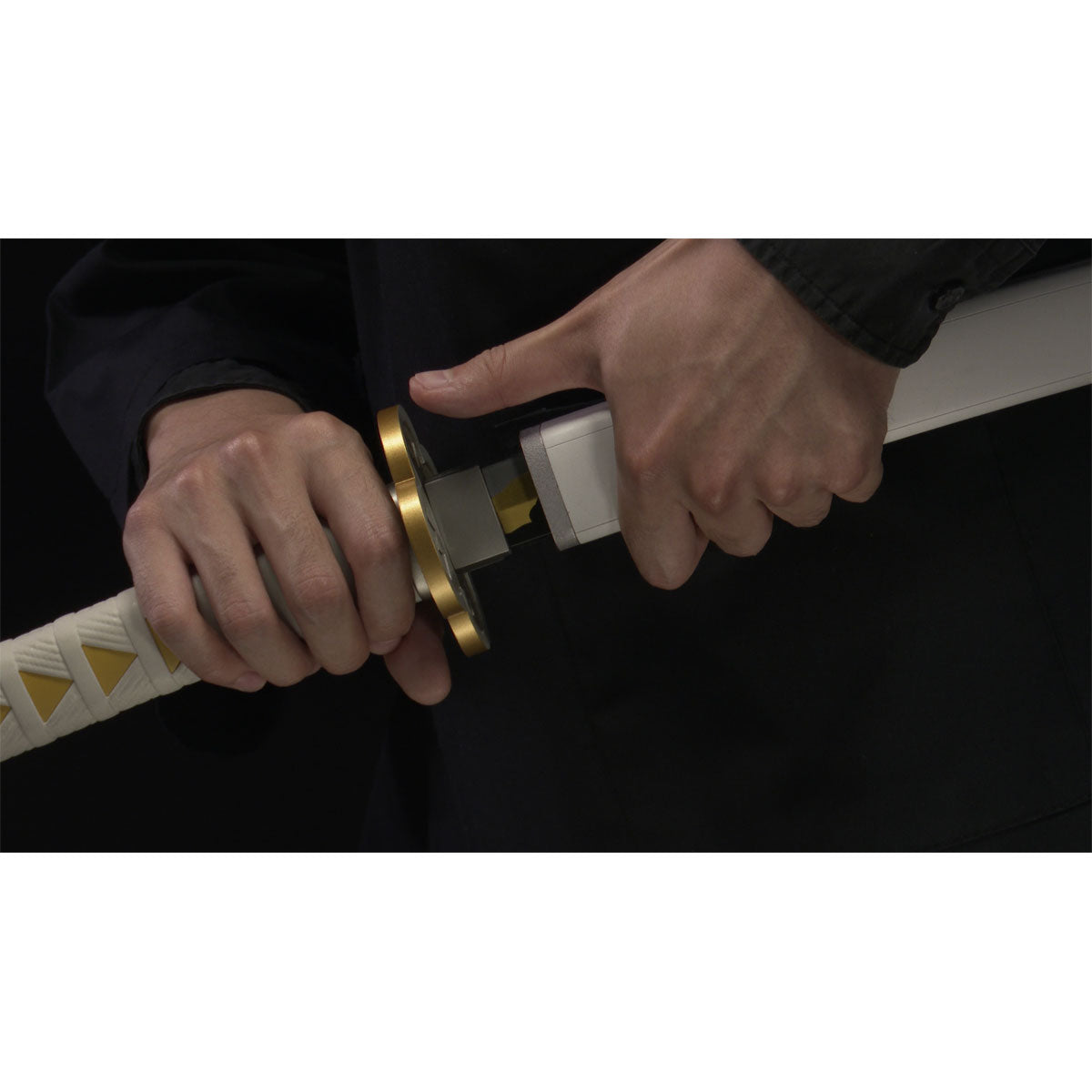 PRE-ORDER PROPLICA - Demon Slayer: Kimetsu no Yaiba - Nichirin Blade (Zenitsu Agatsuma) [EXCLUSIVE]