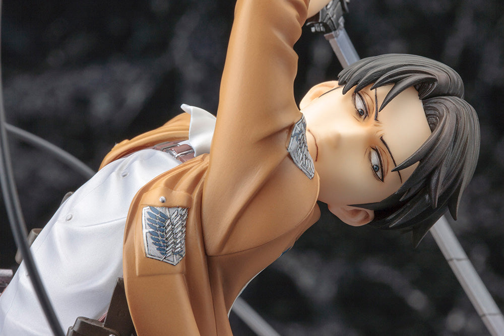 IN-STOCK ARTFX J - Attack on Titan - Levi: Renewal Package Ver. 1/8