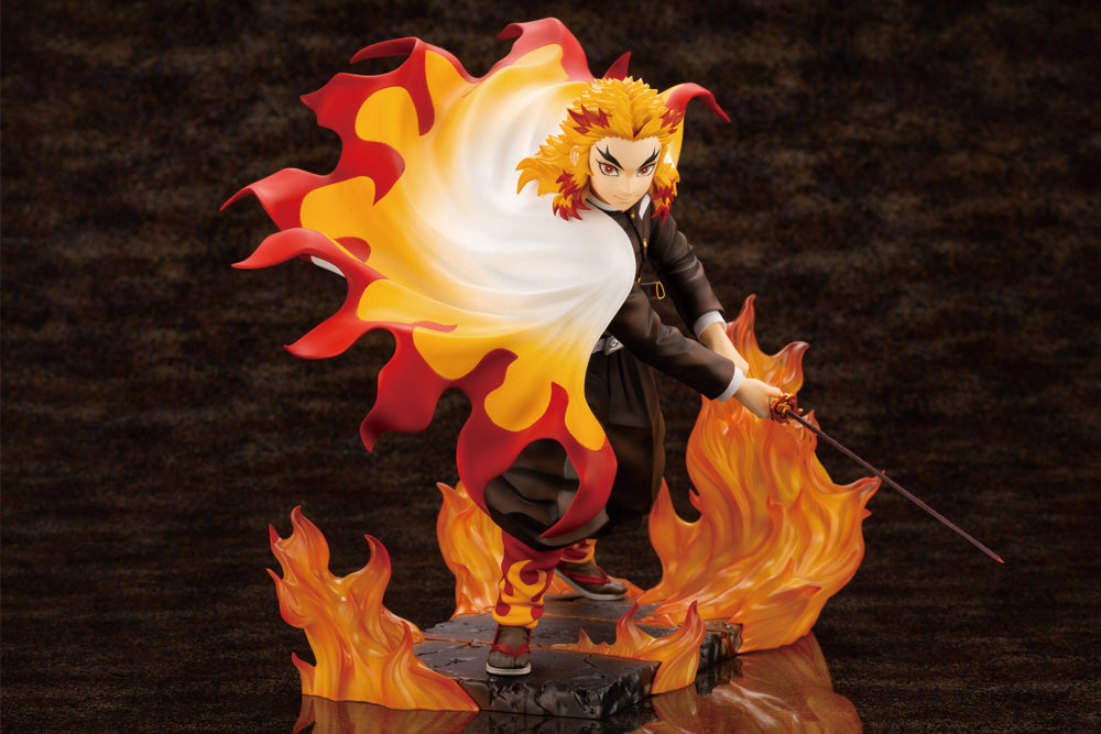 IN-STOCK Kotobukiya - ARTFX J - Demon Slayer: Kimetsu no Yaiba - Kyojuro Rengoku 1/8