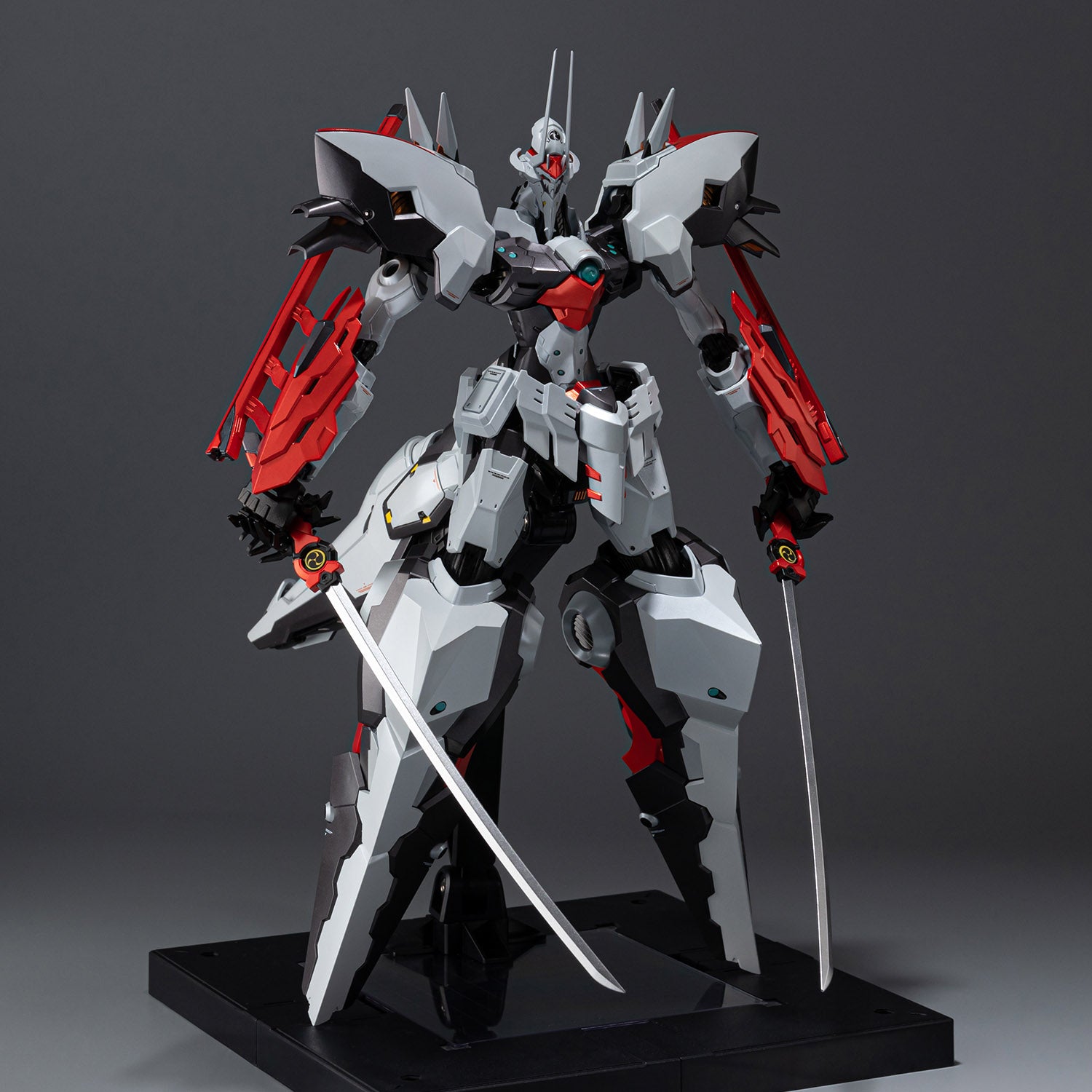 PRE-ORDER RIOBOT - Linebarrels of Iron - EX Linebarrels