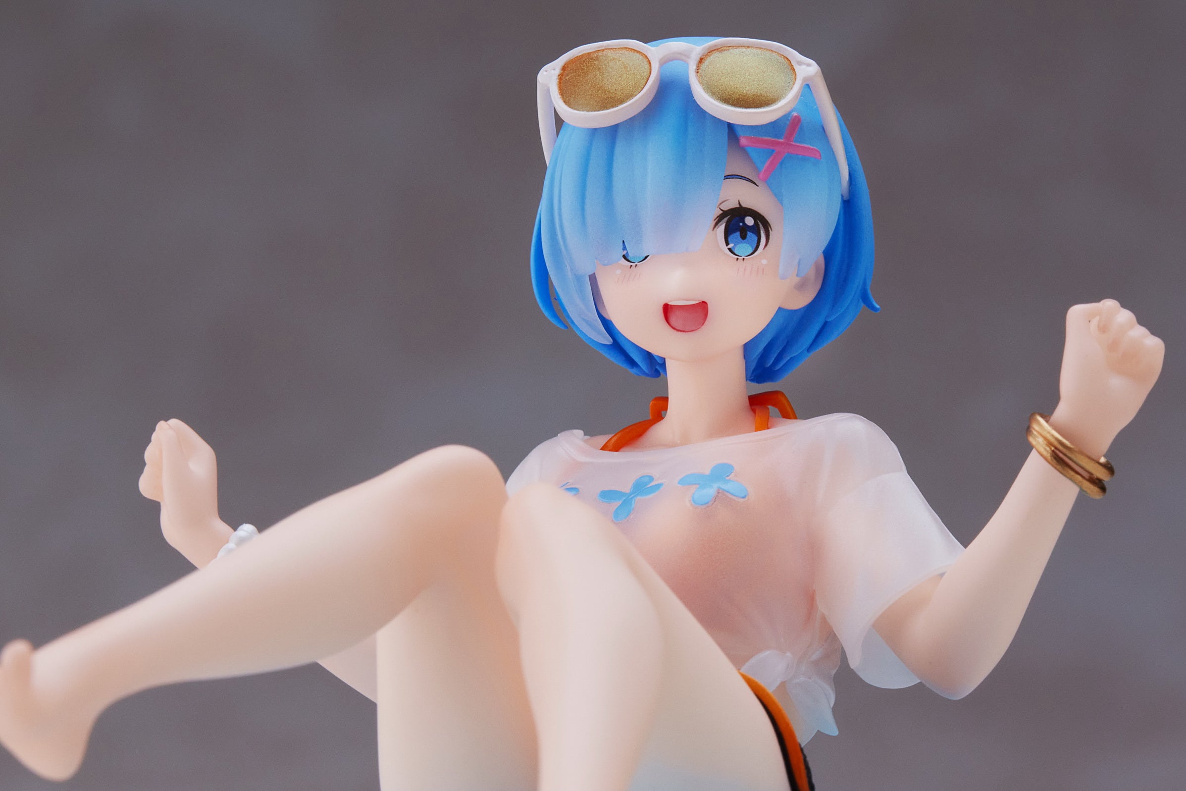 PRE-ORDER Re:ZERO -Starting Life in Another World Aqua Float Girls Figure - Rem