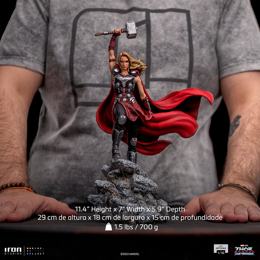 PRE-ORDER Thor: Love and Thunder - Mighty Thor Jane Foster Art Scale 1/10